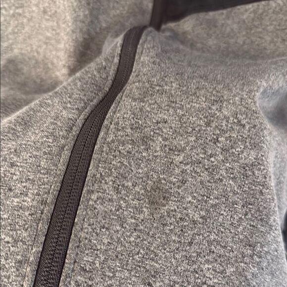 Columbia Gray and Black Hooded Jacket - Picture 3 of 5